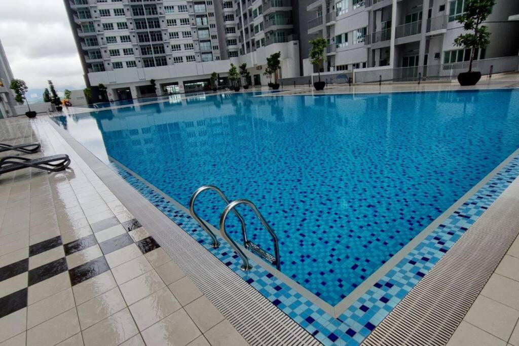 10A Yolo Budget Condo 吉隆坡 外观 照片